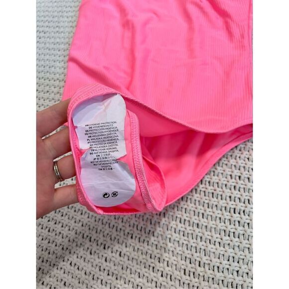 H&M womens one piece pink swimsuit size xs - Picture 3 of 5
